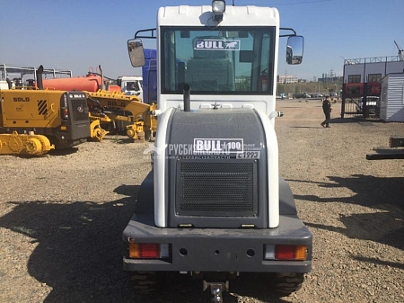 Погрузчик фронтальный одноковшовый Bull SL100