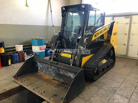 Мини погрузчик New Holland C227 б/у (2017 г., 210 м.ч.)