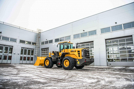 Погрузчик фронтальный одноковшовый SDLG L968F