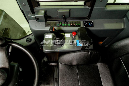 Погрузчик фронтальный SDLG LG956L