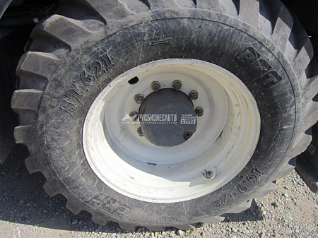 Экскаватор-погрузчик Terex TLB 825-RM б/у (2017 г., 2342 м.ч.)