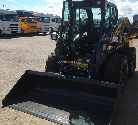 Мини-погрузчик New Holland L330