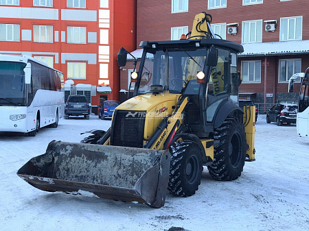 Экскаватор-погрузчик New Holand B80B б/у (2018 г., 4285 м.ч.)