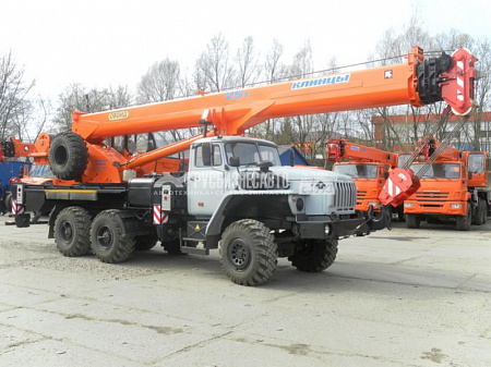 Автокран Клинцы КС-55713-3К-4 (ОВОИД)