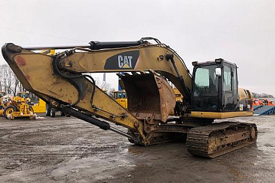 Экскаватор гусеничный ЭКСКАВАТОР CAT 320 DL б/у (2012 г., 14 860 м.ч.)