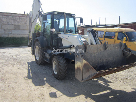 Экскаватор-погрузчик Terex TLB 825-RM б/у (2017 г., 2342 м.ч.)