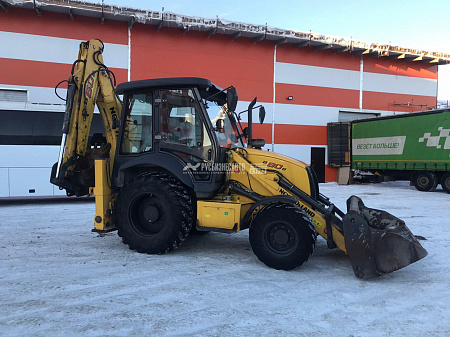 Экскаватор-погрузчик New Holand B80B б/у (2018 г., 4285 м.ч.)